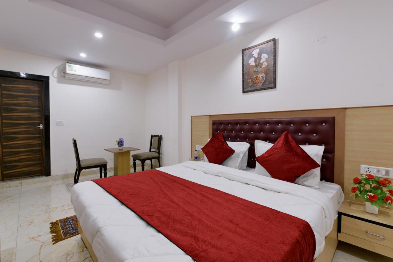 Hotel Hari International - Noida Sector 11 Exterior photo
