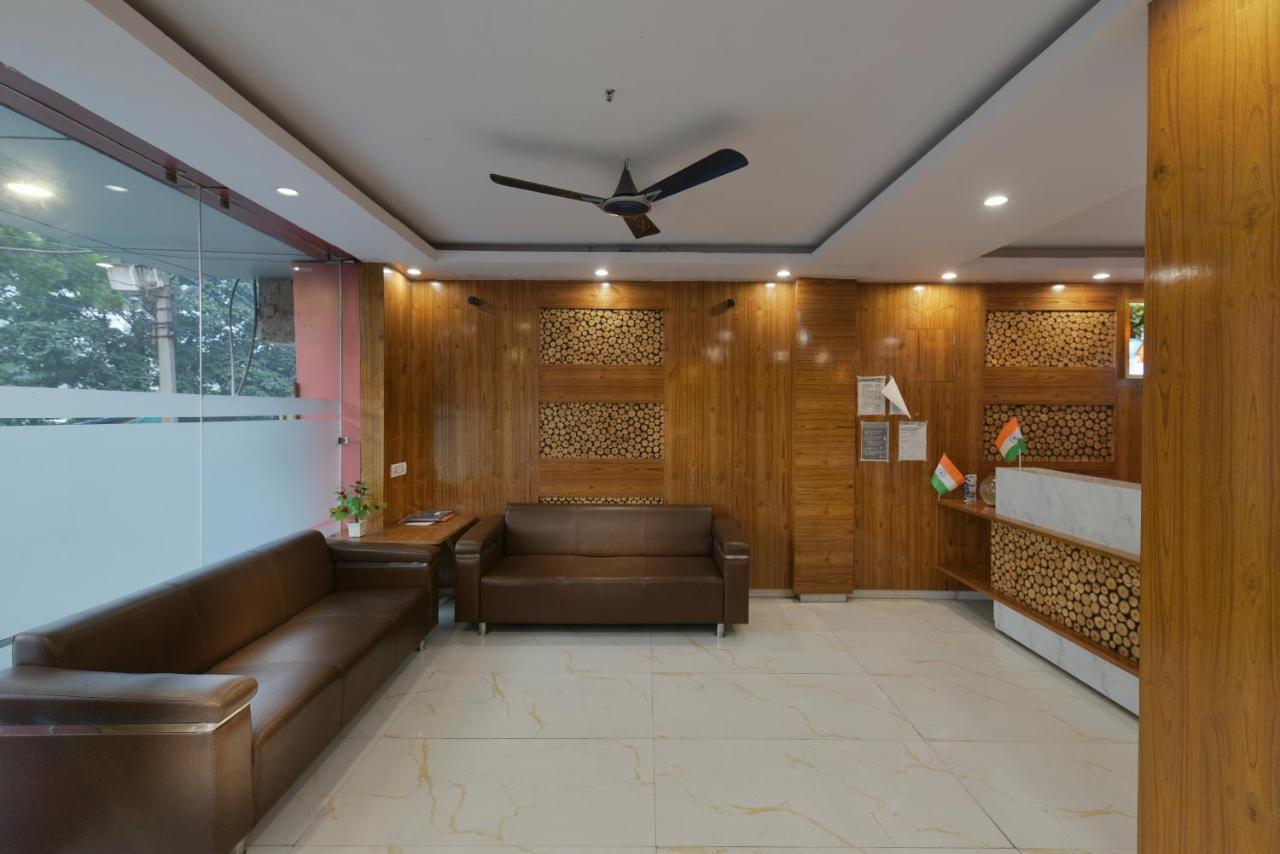 Hotel Hari International - Noida Sector 11 Exterior photo